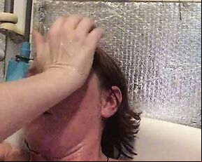Mistress Wriggler having the most insane orgasm in the bath