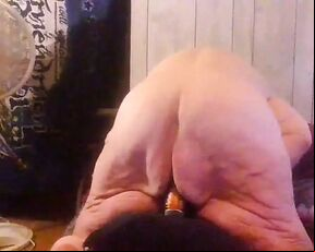 Slobbering down the cock till she cummm she wont stop