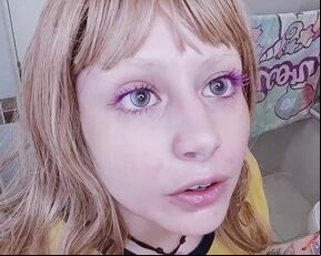 ❝❞✧ೃ༄ Purple mascara ↶ೃ✧˚. ❃ ↷ ˊ-