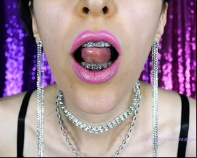 Shiny Lips and Oiled Small Tits Worship